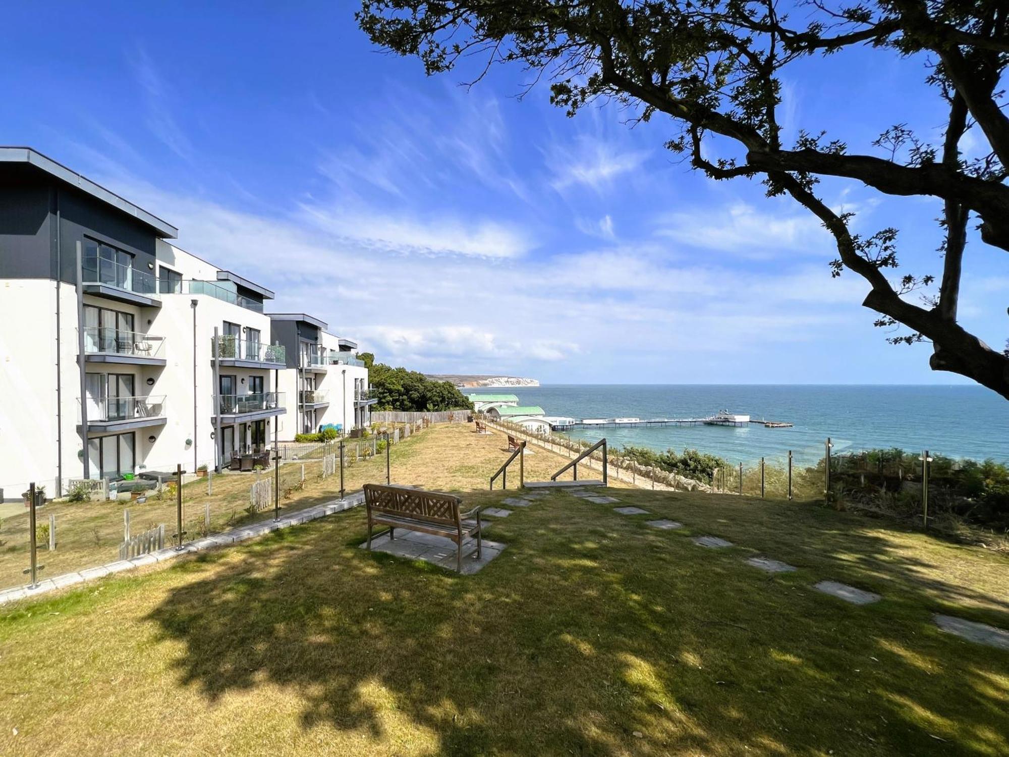 New Horizon Sandown Exterior foto